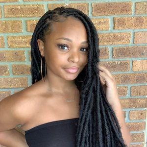 Meet your Posher, Malone